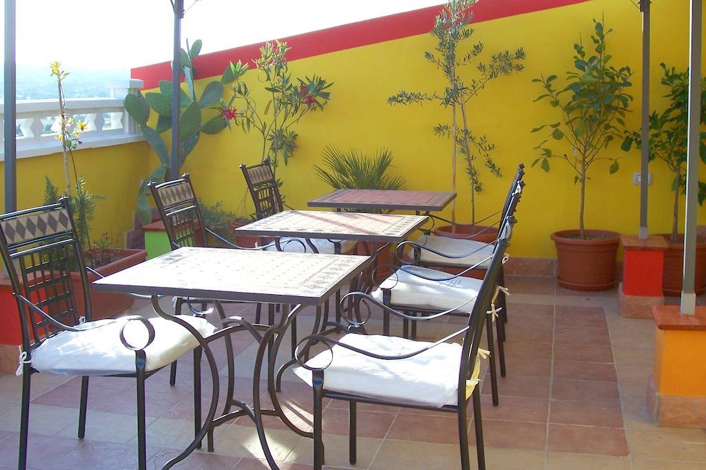 B&B Le Terrazze Isola Di S. Antioco Сант-Антиоко Экстерьер фото